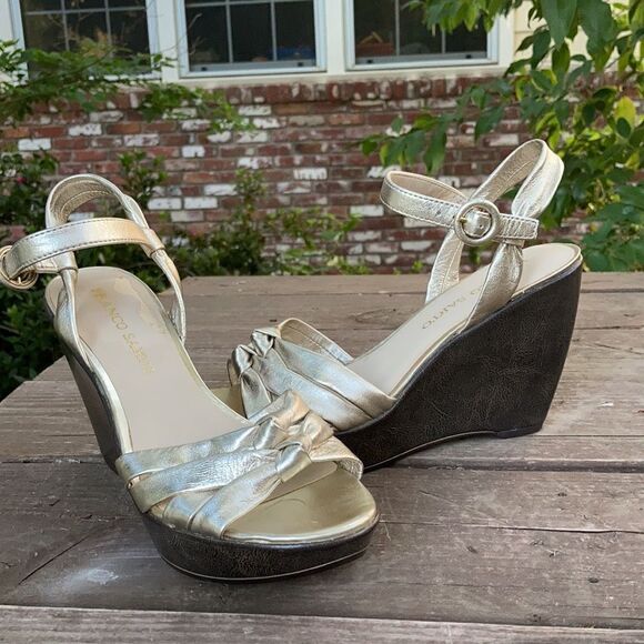 Franco Sarto Wedge Heel Gold Bow Front - Picture 7 of 9